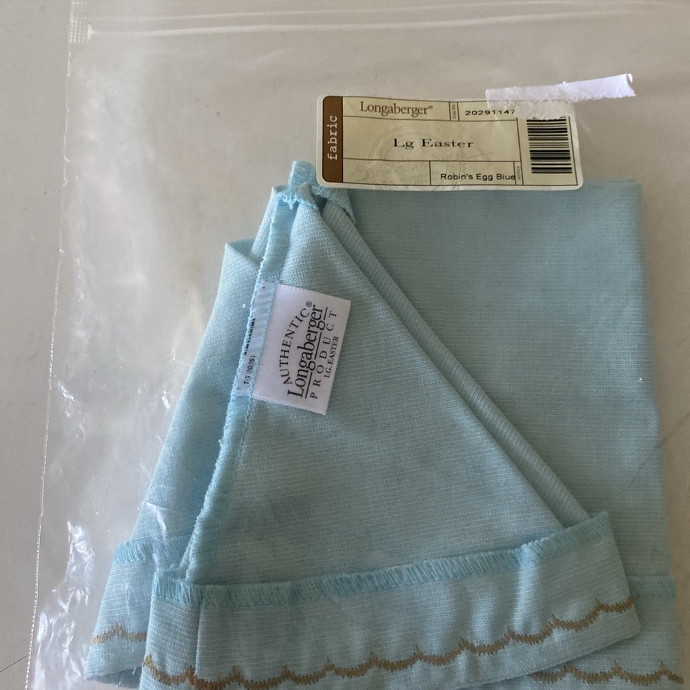 Longaberger 2003 Large & Small Easter Liner in Robin's Egg Blue #20291147 - Picture 2 of 9